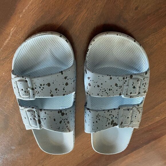 Vegan Sandals by Freedom Moses - Picture 2 of 5